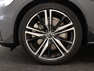 Volvo V60 Volvo V60 T8 PLUG-IN HYBRID AWD R-DESIGN HARMAN KARDON CAMERA DAB+ - afbeelding nr 36