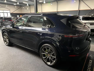 Porsche Cayenne Porsche Cayenne 3.0 E-Hybrid SPORT CHRONO ACC PANODAK BTW CARPLAY LUCHTVERING PDLS PORSCHE-APPROVED 22-02-2026 VOL VOL - afbeelding nr 4