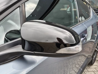 Toyota C-HR Toyota C-HR 2.0 Hybrid Style Bi-Tone | Navi | Trekhaak | Sensoren v/a - afbeelding nr 39