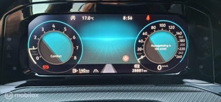 Volkswagen Golf Volkswagen Golf Variant 1.5 TSI R-Line,Camera,Pano - afbeelding nr 17