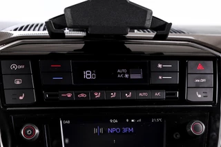 Volkswagen up! Volkswagen up! 1.0 TSI GTI 116 PK | Cruise | PDC | Camera | ECC | Beats Audio | DAB | LM 17