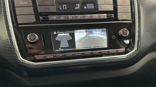 Volkswagen up! Volkswagen Up! 1.0 5 DEURS CAMERA ECC CRUISE 43000 KM !! - afbeelding nr 24