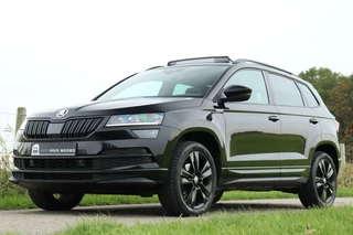 Škoda Karoq Skoda Karoq 1.5 TSI / 150 PK / DSG / Sportline / Black Edition / Panorama / Virtual Cockpit / Camera / Cruise Control / Trekhaak / 18