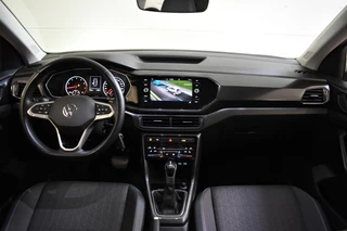 Volkswagen T-Cross Volkswagen T-Cross TSI 110PK DSG STYLE CAMERA/LED/CARPLAY - afbeelding nr 2