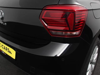 Volkswagen Polo Volkswagen Polo 1.0 TSI 110pk Highline Navigatie Apple Carplay/Android Auto Parkeersensoren Stoelverwarming Ledverlichting Getinte ramen Climate Control - afbeelding nr 27
