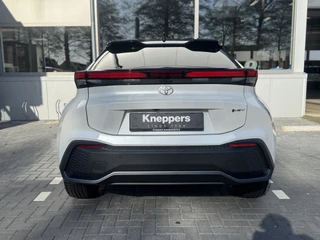 Toyota C-HR Dodenhoekdetectie, Navigatie, Parkeersensoren V + A , All-in Rijklaarprijs - afbeelding nr 22