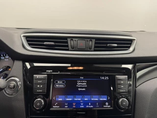 Nissan QASHQAI Nissan Qashqai 1.3 DIG-T Premium Edition Automaat-Trekhaak-Navigatie-Carplay-Cr.contr-Clima-360Camera-Lm.18
