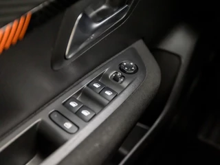 Peugeot 208 (APPLE CARPLAY, GROOT NAVI, LM VELGEN, PARKEERSENSOREN, SPORTSTOELEN, CRUISE, LANE ASSIST, ELEK PAKKET, NIEUWSTAAT) - afbeelding nr 21