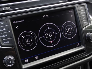 Volkswagen Tiguan Volkswagen Tiguan 2.0 TSI 4M. DSG / Highline R20 ed. / R-line / LED - afbeelding nr 18