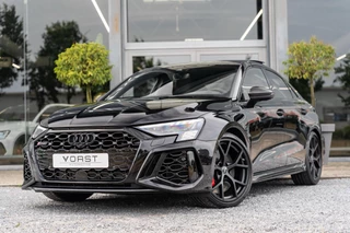Audi RS3 2.5 TFSI quattro Pano B&O Keramisch Leer Carbon