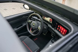 Volkswagen Golf Volkswagen Golf 2.0 TSI GTI Clubsport 45 Jahre Akra Pano DSG - afbeelding nr 24