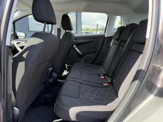 Peugeot 2008 Peugeot 2008 1.2 PureTech Style 2e Eigenaar,Navi,Airco,Cruise,Bluetooth,PDC,Elek ramen,Lm velgen,Nieuwe Apk bij Aflevering - afbeelding nr 8