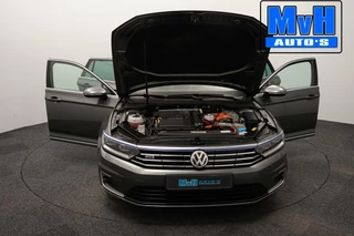 Volkswagen Passat Volkswagen Passat Variant 1.4 TSI GTE Highline|PANO|VIRTUAL - afbeelding nr 87