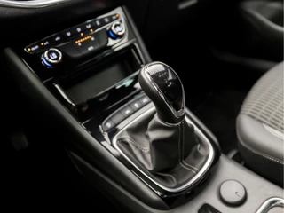 Opel Astra Opel Astra Sports Tourer 1.2 Design & Tech (APPLE CARPLAY, GROOT NAVI, CAMERA, ADAPTIVE CRUISE, LEDER, GETINT GLAS, SPORTSTOELEN, LED KOPLAMPEN, CRUISE, PARKEERSENSOREN, NIEUWE APK, NIEUWSTAAT) - afbeelding nr 10