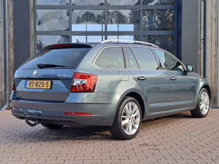 Škoda Octavia Škoda Octavia Combi 1.0 TSI Greentech Style Business | Automaat | Trekhaak | Stoelverwarming | All-seasons | Cruise | - afbeelding nr 4