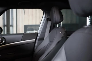 MINI Countryman Mini Mini Countryman 1.5 Cooper John Cooper Works / AUT / Elek Stoelen / Navi / Digital Cockpit / ACC / Leder / Open Pano / Led - afbeelding nr 15