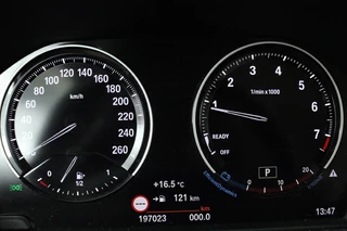 BMW X1 BMW X1 sDrive20i Orange Edition II | Leder |  Stoelverwarming | Head-Up | Full LED | Sportstoelen | Navigatie | Park Assist | Bluetooth - afbeelding nr 27
