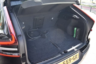 Volvo C40 Volvo C40 Twin Intro Edition 408Pk/78kWh | Getint glas | Trekhaak - afbeelding nr 41