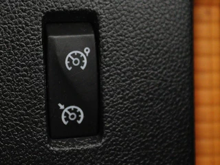 Renault Captur Renault Captur 0.9 TCe Edition One | Leder | Achteruitrijcamera | Stoelverwarming | Navigatie | Cruise Control | Apple CarPlay | keyless entry | DAB | LMV - afbeelding nr 22