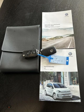 Volkswagen up! Volkswagen Move Up! BMT | Airco | Cruise | Navi Maps&More | Tel. | 16