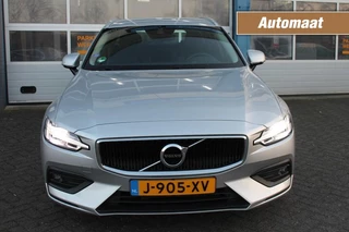 Volvo V60 Volvo V60 2.0 B3 INSCRIPTION 1e eigenaar **NL-Auto** leer/trekhaak / mild hybrid - afbeelding nr 2