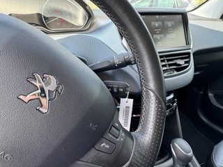 Peugeot 208 Peugeot 208 1.2 PureTech Allure AUTOMAAT / CARPLAY / CRUISE / PDC / BLUETOOTH / ECC / AIRCO / NL AUTO - afbeelding nr 16