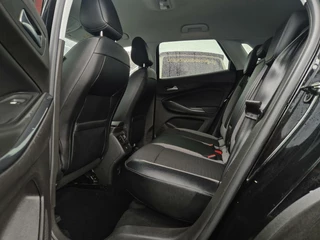 Opel Grandland X Opel Grandland X 1.2 Turbo/1e Eig/Camera/Led/131PK/18''/Vol - afbeelding nr 10