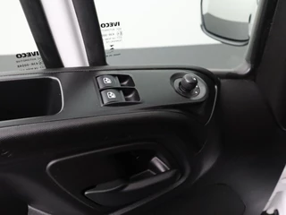 Iveco Daily | Airco | 3-Persoons | 750Kg Laadklep - afbeelding nr 9