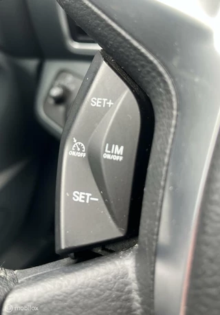 Ford C-MAX Ford C-Max 1.0 Edition Plus / NAP / Navi / Cruise / PDC / Camera / APK / Airco / 6Bak / Auto-P / - afbeelding nr 17