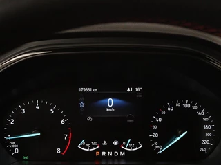 Ford Focus Ford Focus 1.5 EcoBoost ST Line | Trekhaak | B&O Sound |  Carplay | Navigatie | Full LED | Climate control | Keyless | PDC | Sportstoelen - afbeelding nr 29