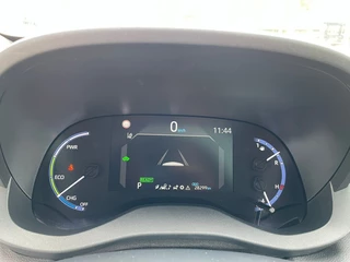 Toyota Yaris Cross Toyota Yaris Cross 1.5 HYBRID ADVENTURE, Pano, Led, HUD, Camera, ACC, Stoel/stuur verw. - afbeelding nr 7