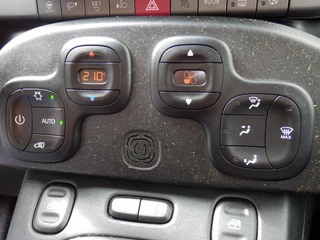 Fiat Panda Fiat Panda Hybrid | Cross | Clima | Voorruit + Stoel verwarming | Pdc | - afbeelding nr 10
