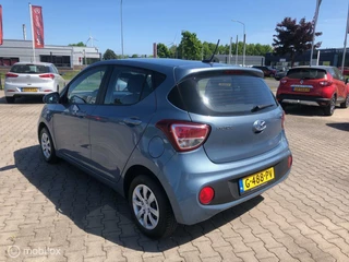 Hyundai i10 Hyundai i10 1.0i i-Premium 5.Drs Airco Ecc Navi Cruise Contr - afbeelding nr 6