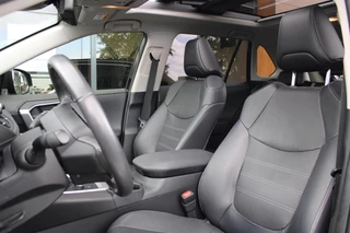 Toyota RAV4 Toyota RAV4 2.5 Hybrid AWD | Alle opties | Trekhaak | Panoramadak - afbeelding nr 4