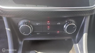 Mercedes-Benz A-Klasse Mercedes A-klasse 180 Ambition 4U3 - afbeelding nr 12