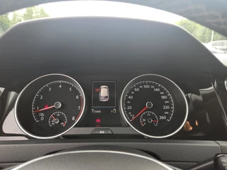 Volkswagen Golf Volkswagen Golf 1.2 TSI Cup 5drs, Clima, Navi, Trekhaak, PDC V+A, Cruise - afbeelding nr 10
