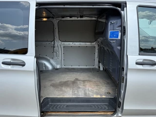 Mercedes-Benz Vito Mercedes-Benz Vito 116 CDI Automaat L2H1 Standkachel Climate Control Cruise Control Stoelverwarming Achteruitrij-camera Parkeersensoren voor achter - afbeelding nr 10