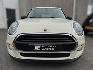 MINI One Mini 1.5 One First PARKEERSENSOREN / LMV / STOELVERWARMING / AIRCO - afbeelding nr 5