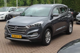 Hyundai Tucson Hyundai Tucson 1.6 GDi Comfort / Camera / Leder / Navigatie / 17'' / Stoelverwarming 4x / DAB / Cruise Control - afbeelding nr 6