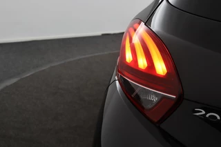 Peugeot 208 Peugeot 208 1.2 PureTech GT-line*CAMERA*ECC*CARPLAY* - afbeelding nr 39
