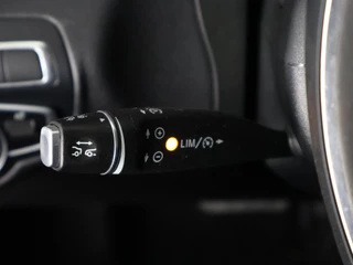 Mercedes-Benz GLC Mercedes-Benz GLC-klasse BLACK SERIES PACK 250 4MATIC Premium Plus Automaat | Navigatie | 360° camera | Privacy Glass | - afbeelding nr 13