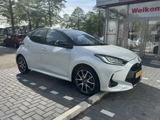 Toyota Yaris Head-up display, JBL, Dodehoekdetectie, PDC V + A , All-in Rijklaarprijs - afbeelding nr 40