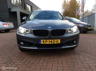 BMW 3 Serie BMW 3-serie Gran Turismo 320i Sport Line 18