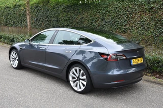 Tesla Model 3  | AUTO PILOT | 360 CAMERA - afbeelding nr 4