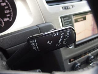 Volkswagen Golf NAVI / CLIMA / PDC / BLUETOOTH / CRUISE / DAB+ / NL-AUTO - afbeelding nr 22