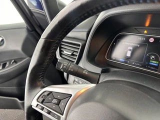 Nissan Leaf Nissan Leaf Tekna 40 kWh (INCL-BTW) Aut. *LEATHER-FABRIC | FULL-LED | BOSE-SURROUND | ADAPTIVE-CRUISE | TOP-VIEW | KEYLESS | NAVI-FULLMAP | BLINDSPOT | DAB+ | PDC | HEATED-COMFORT-SEATS | TOWBAR | DIGI-COCKPIT | 17