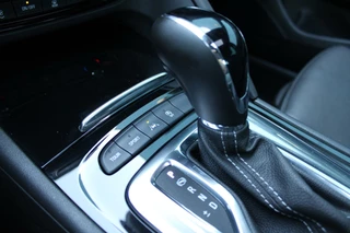 Opel Insignia Opel Insignia Grand Sport 1.6 Turbo 200 Pk Opc line Automaat Business Executive Leer. Navi, Stoel en stuur verw, Open dak, Trekhaak - afbeelding nr 39