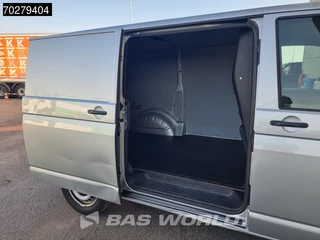 Volkswagen Transporter Volkswagen Transporter 90pk L1H1 Navi Trekhaak Airco Cruise Euro6 L1 6m3 Airco Trekhaak Cruise control - afbeelding nr 8