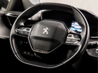 Peugeot e-208 Peugeot e-208 EV Allure Sport 50 kWh Automaat (APPLE CARPLAY, GROOT NAVI, 360 CAMERA, KEYLESS, SPORTSTOELEN, GETINT GLAS, LM VELGEN, LED KOPLAMPEN, NIEUWSTAAT) - afbeelding nr 19