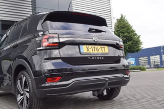Volkswagen T-Cross Volkswagen T-Cross 1.5 TSI DSG R-Line 150pk / Navi / Camera/ ACC /LED / Trekhaak - afbeelding nr 27